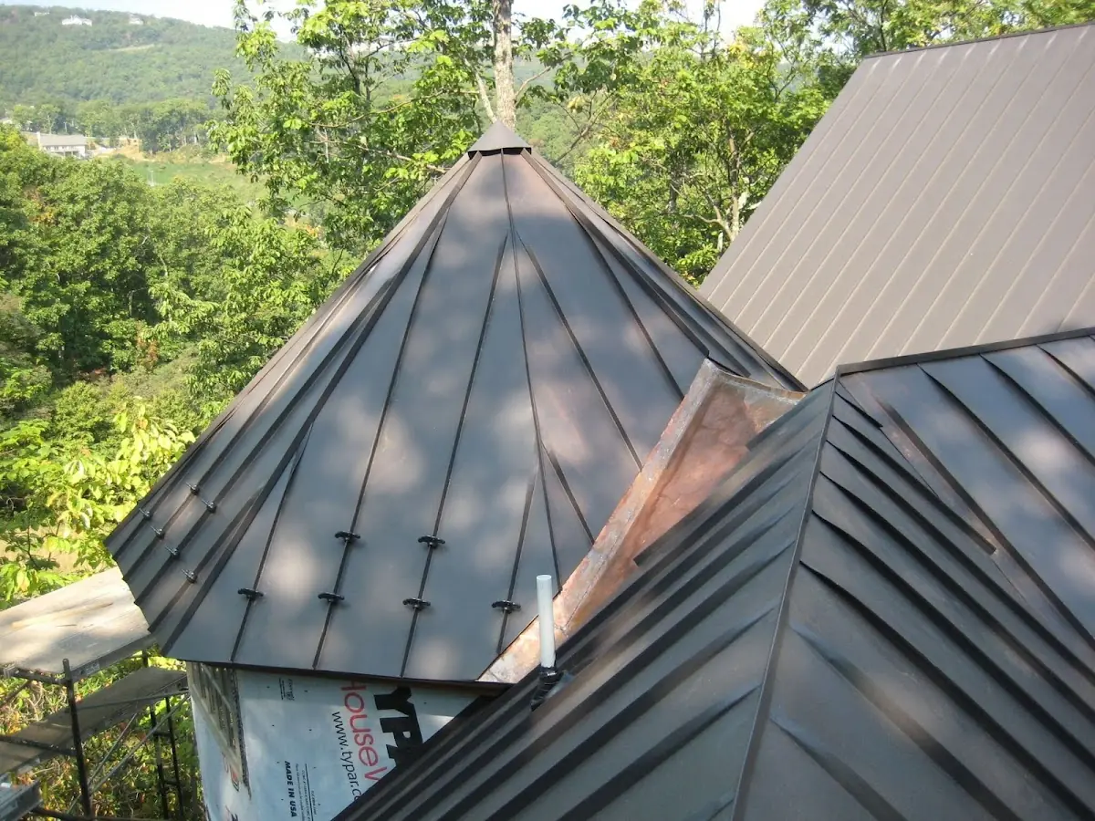 Professional Roof Tarp Installation by Craftsman Roofing in Egan